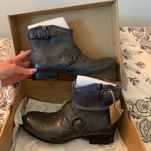 Born Raisa Charcoal Ankle Boots